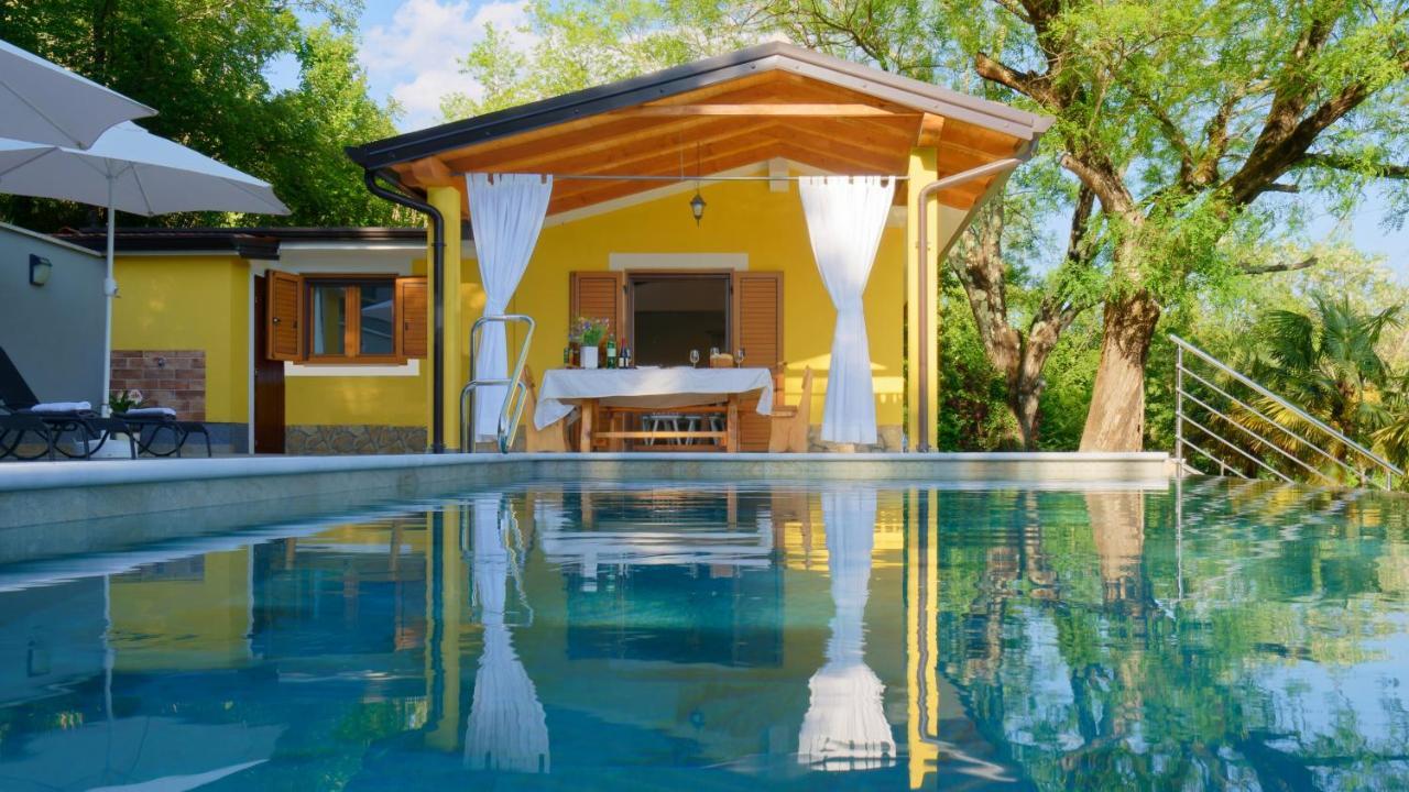 Casa Valla By Rent Istria Buzet Buitenkant foto